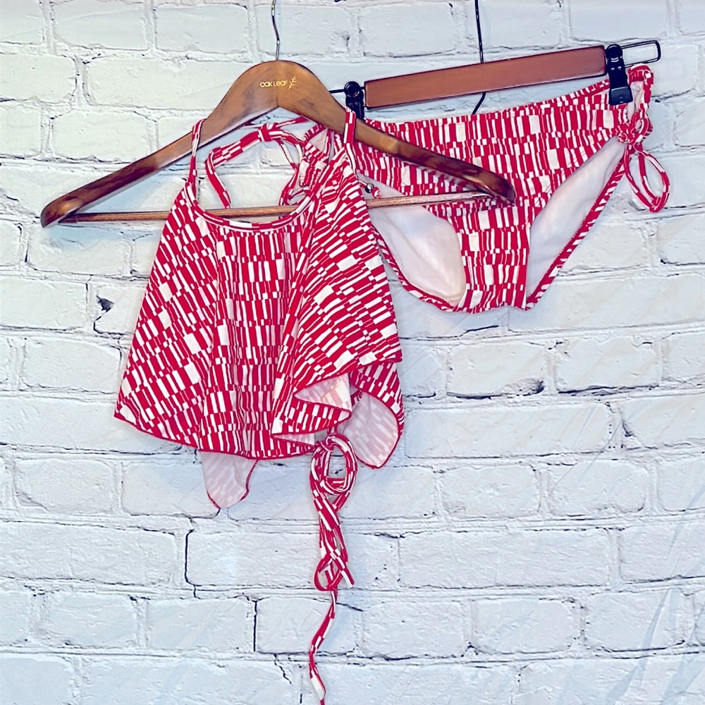 Plunge Red & White Bikini Swimsuit Set Size Medium Excellent Condition